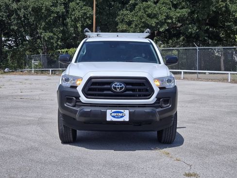 Used 2020 Toyota Tacoma SR RWD image 2