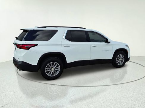 Used 2023 Chevrolet Traverse LT w/ LPO, Cargo Package AWD/4WD image 7