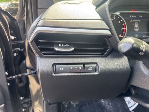 Used 2023 Nissan Altima 2.5 SV image 15