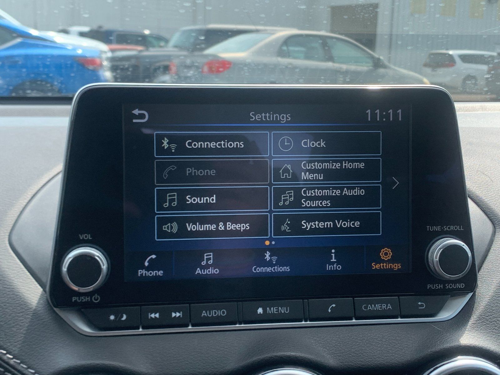 Used 2025 Nissan Sentra SV FWD image 22