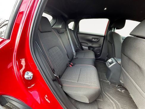 Used 2025 Honda HR-V Sport image 11