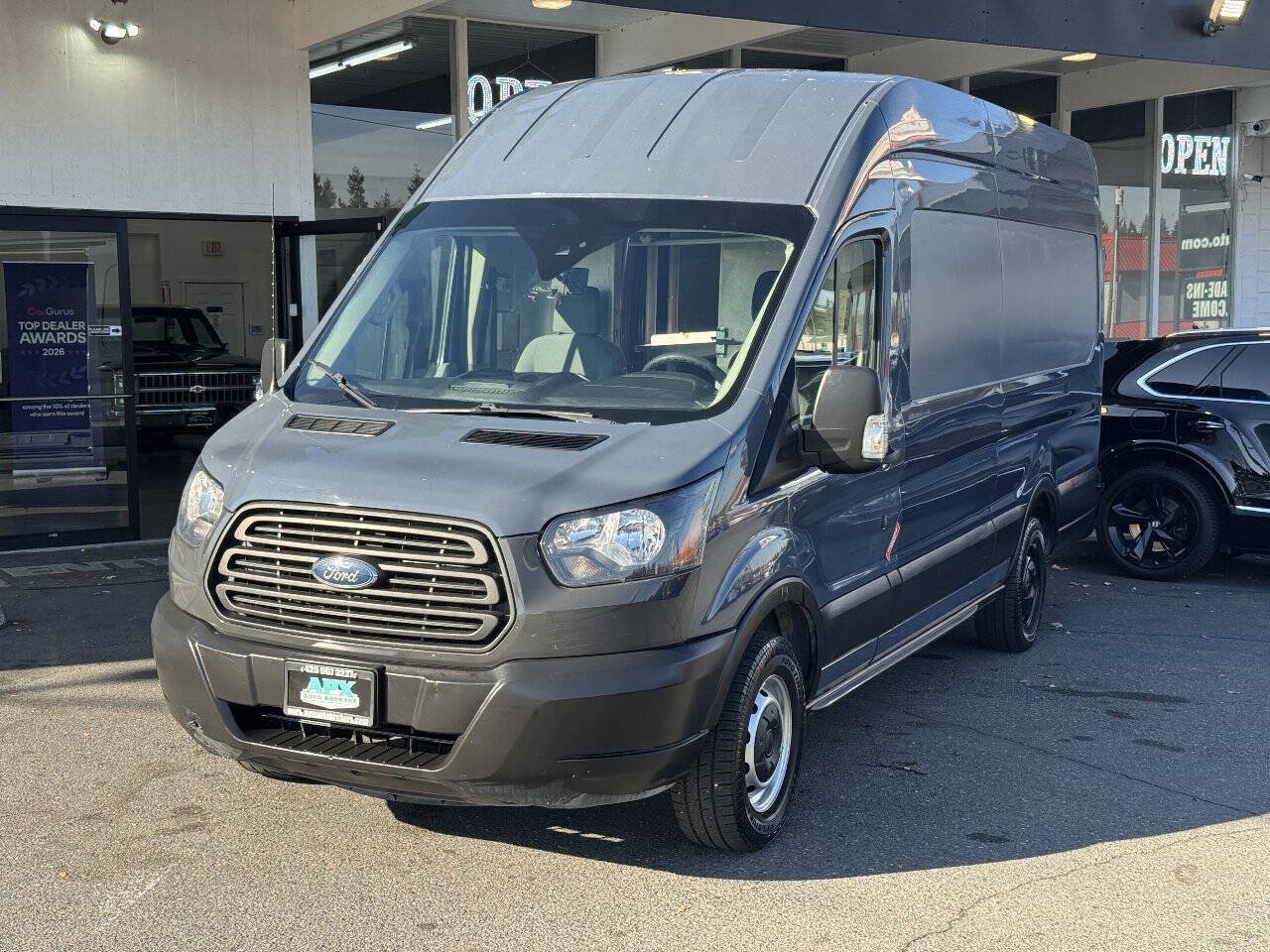 Used 2019 Ford Transit 250 148 High Roof Extended RWD image 1