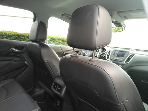 Certified 2020 Chevrolet Equinox LT w/ Sport Edition AWD/4WD image 19