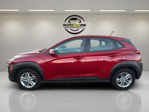 Used 2021 Hyundai Kona SE image 3