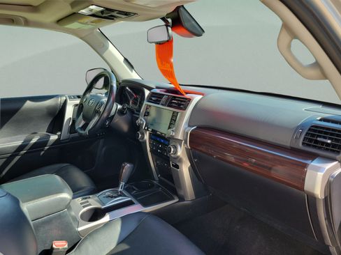 Used 2023 Toyota 4Runner Limited RWD image 8