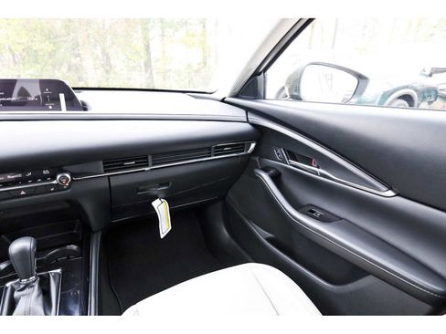 Used 2025 MAZDA CX-30 AWD 2.5 S w/ Preferred Package image 8