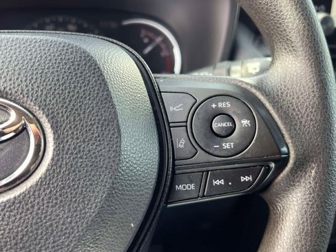 Used 2023 Toyota RAV4 XLE image 25