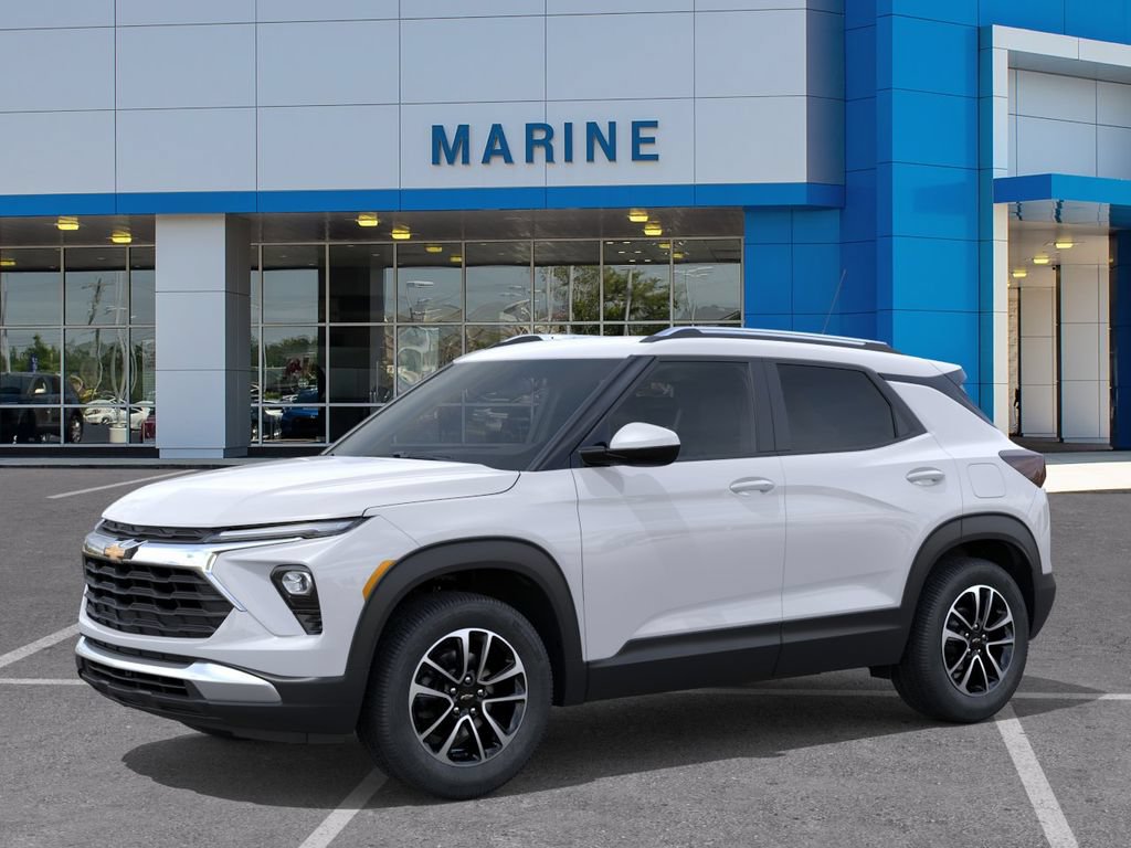 New 2026 Chevrolet TrailBlazer LT FWD image 2