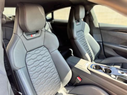 Used 2024 Audi RS e-tron GT w/ Carbon Performance Package image 21