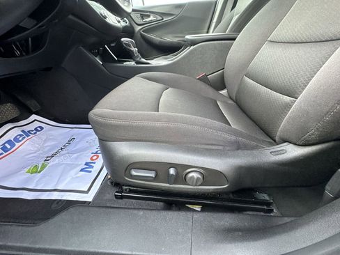 Used 2024 Chevrolet Malibu LT w/ Sport Edition image 12