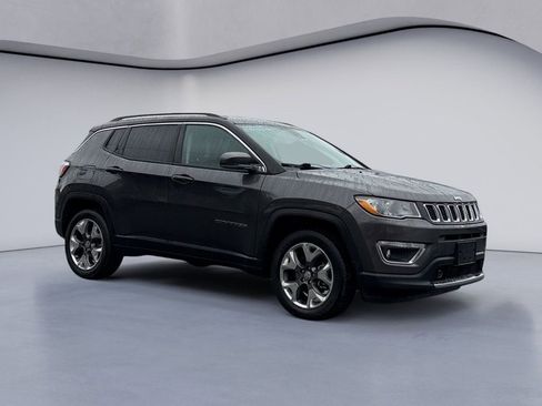 Used 2021 Jeep Compass Limited image 7