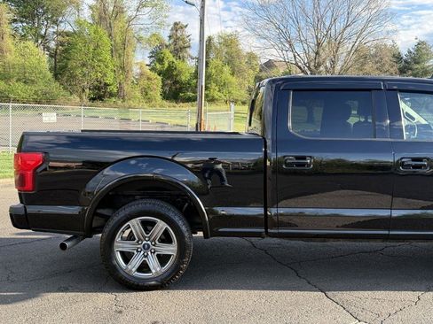 Used 2018 Ford F150 Lariat w/ Equipment Group 501A Mid AWD/4WD image 8