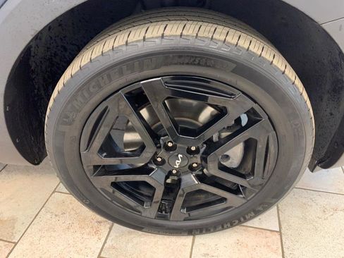 Used 2024 Kia Telluride SX X-Line AWD/4WD image 12