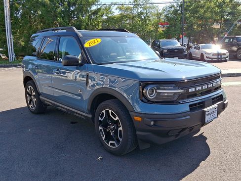 Used 2021 Ford Bronco Sport Outer Banks w/ Outer Banks Package AWD/4WD image 3