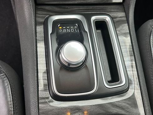 Used 2020 Chrysler 300 Touring L w/ Quick Order Package 2EF image 28