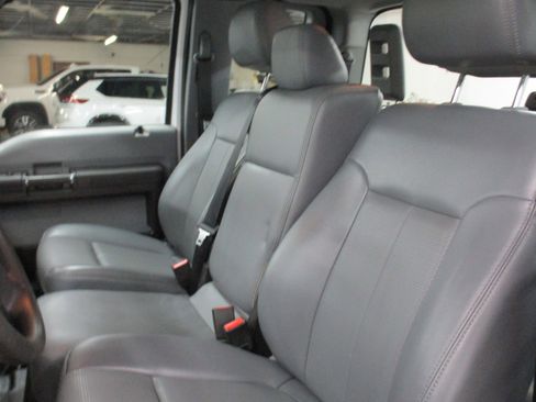 Used 2016 Ford F250 XL w/ Power Equipment Group image 23