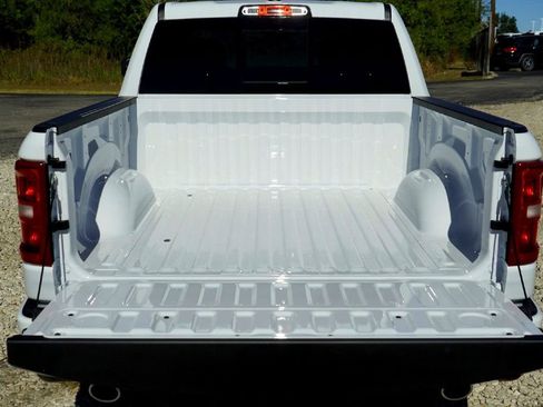 New 2026 RAM 1500 Big Horn AWD/4WD image 26