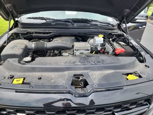 Used 2022 RAM 1500 Big Horn AWD/4WD image 25
