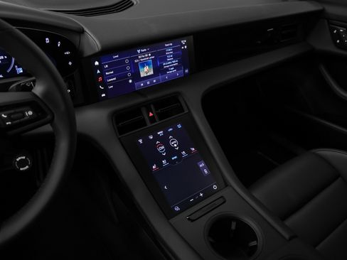 New 2026 Porsche Taycan image 37