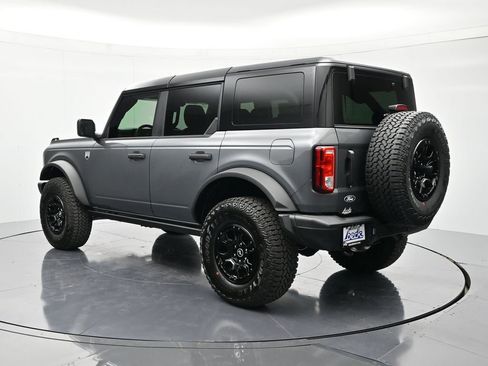 New 2026 Ford Bronco Big Bend w/ Black Diamond Package AWD/4WD image 7