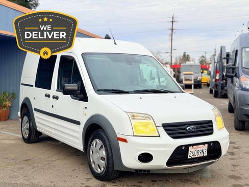 Used 2013 Ford Transit Connect XLT FWD image 1