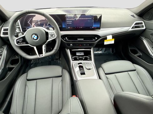 New 2026 BMW 330i Sedan w/ M Sport Package image 17
