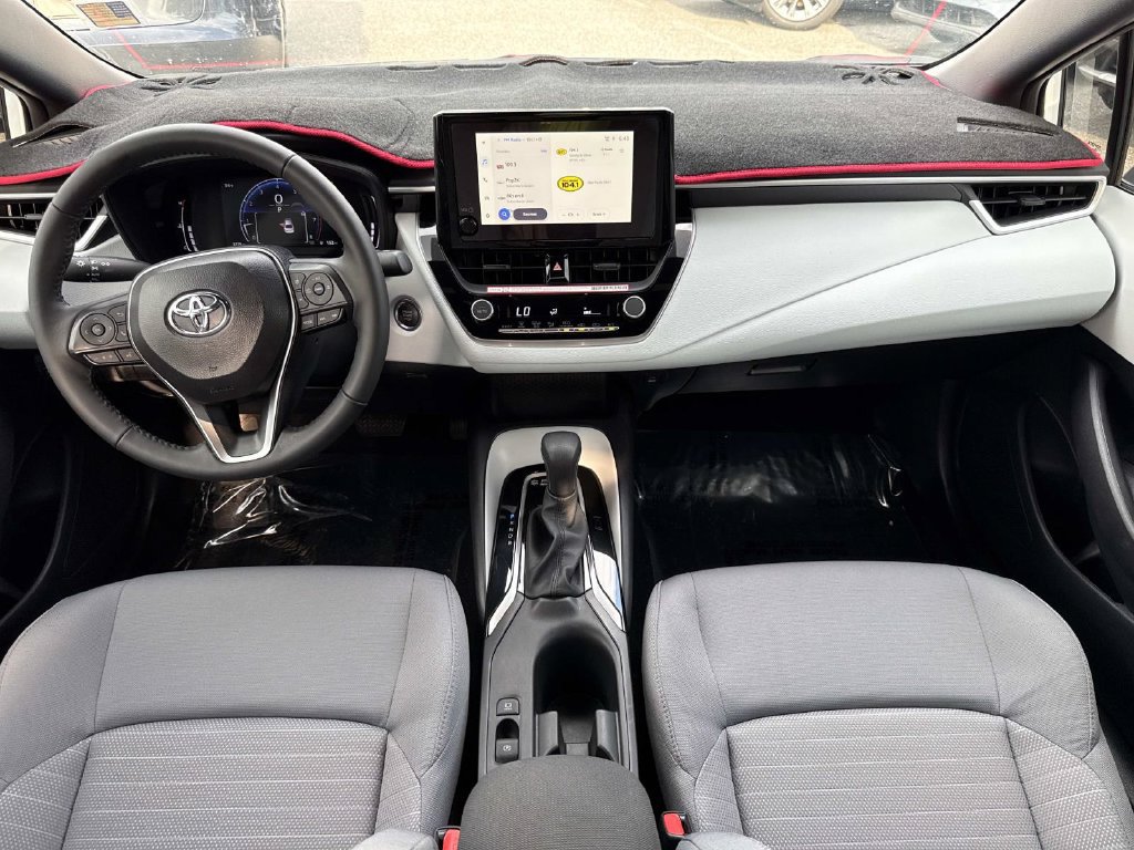 Used 2026 Toyota Corolla SE FWD image 18