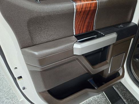 Used 2017 Ford F150 King Ranch w/ Equipment Group 601A Luxury AWD/4WD image 14