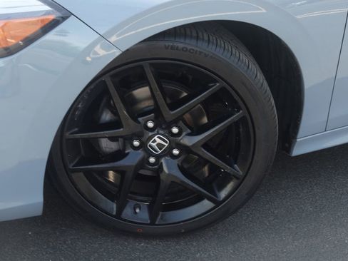 Used 2024 Honda Civic Sport image 11