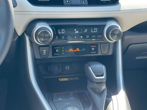 Used 2025 Toyota RAV4 Limited w/ Advanced Technology Package AWD/4WD image 15