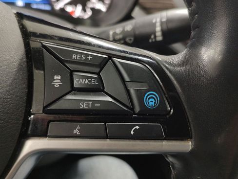 Used 2019 Nissan Altima 2.5 Platinum AWD/4WD image 16