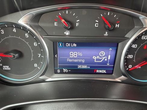 Used 2022 Chevrolet Equinox RS w/ LPO, Floor Liner Package image 27