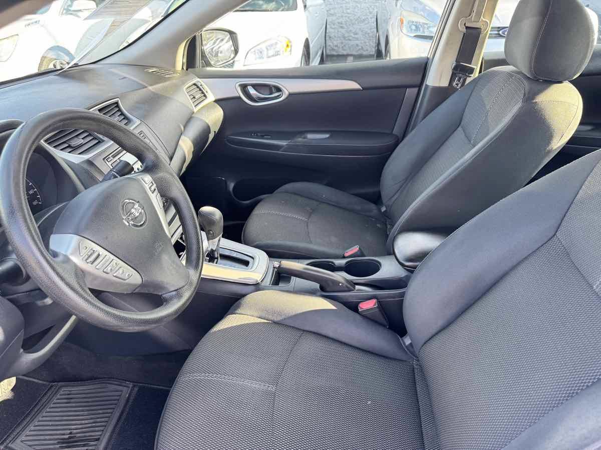 Used 2015 Nissan Sentra S FWD image 31