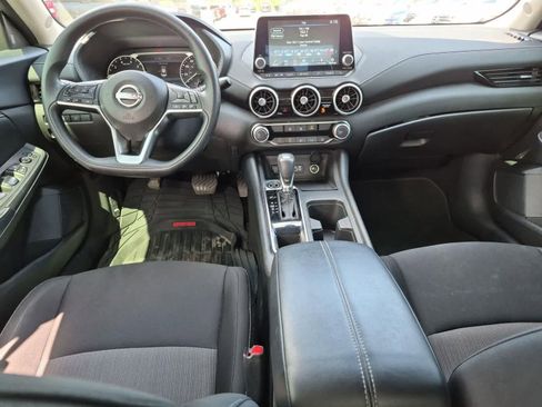 Used 2024 Nissan Sentra SV FWD image 15
