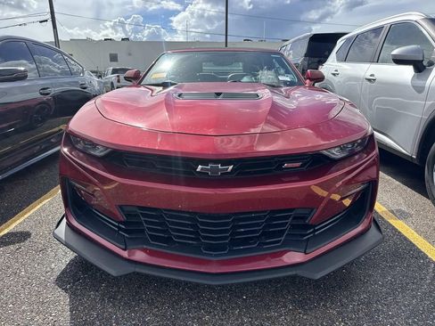 Used 2023 Chevrolet Camaro SS RWD image 15