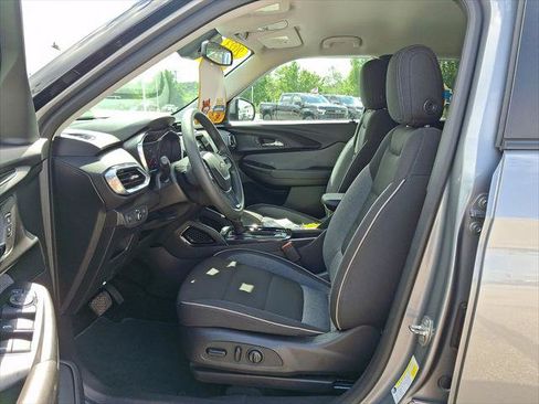 Used 2023 Chevrolet TrailBlazer LT w/ Convenience Package AWD/4WD image 15