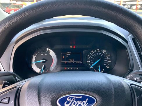 Used 2016 Ford Edge SE FWD image 26