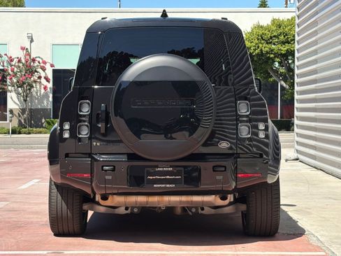 Used 2020 Land Rover Defender 110 X AWD/4WD image 9