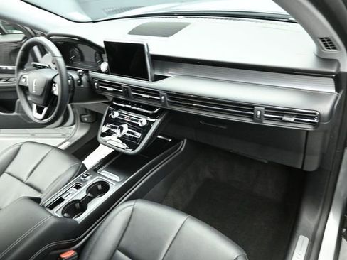 Certified 2022 Lincoln Corsair Standard w/ Equipment Group 101A image 29