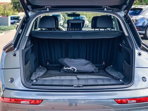 Certified 2023 Audi Q5 e Premium w/ Convenience Package image 29