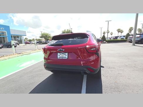 New 2026 Chevrolet Trax RS w/ Driver Confidence Package FWD image 17