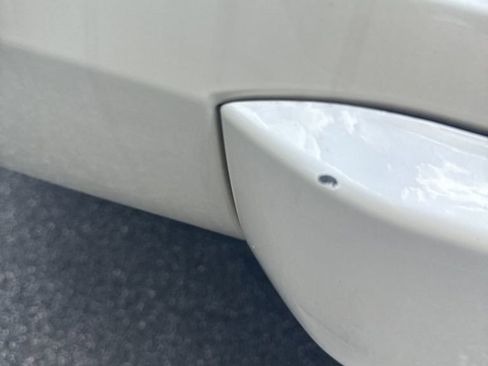 Used 2015 GMC Yukon Denali w/ Touring Package image 13