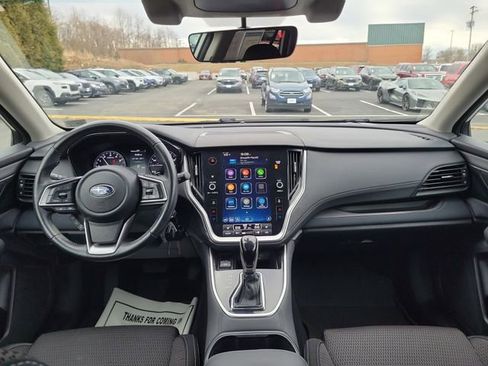 Used 2022 Subaru Outback Premium image 10