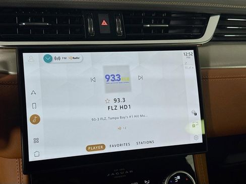 New 2026 Jaguar F-PACE R-Dynamic S image 15