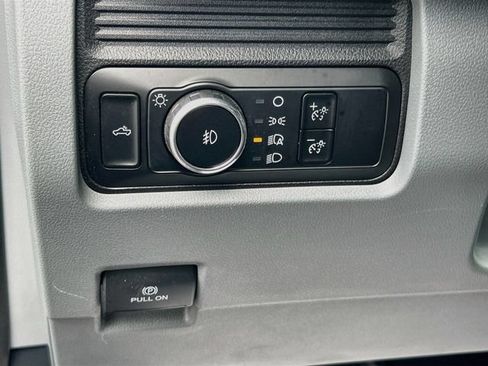 Certified 2025 Ford F250 XLT AWD/4WD image 15