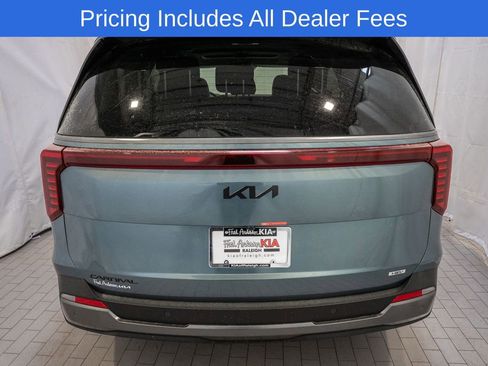 New 2026 Kia Carnival SX Prestige FWD image 4