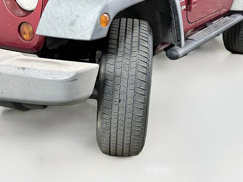 Used 2012 Jeep Wrangler Sport image 23