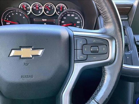 Used 2023 Chevrolet Suburban LS image 21
