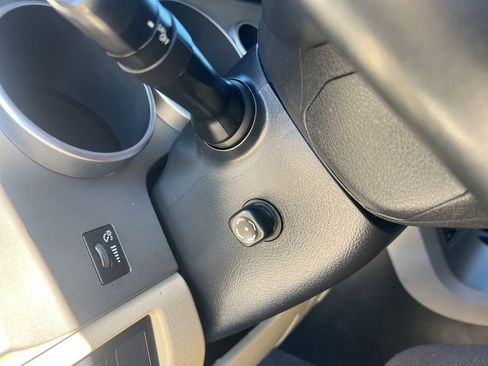 Used 2014 Toyota Sequoia Platinum image 64