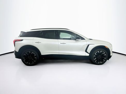 Used 2024 Chevrolet Blazer EV RS AWD/4WD image 10